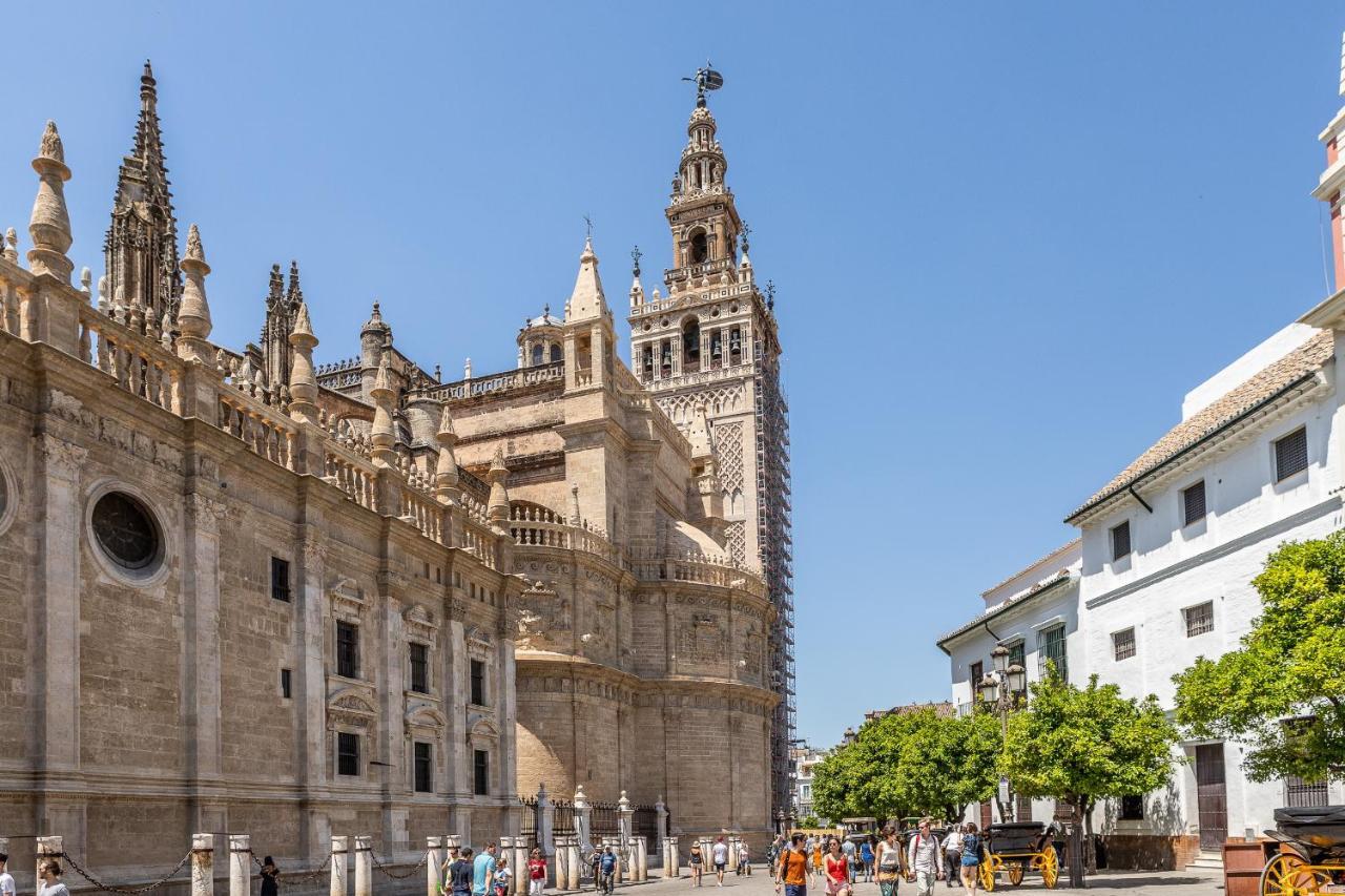 Waou Cosy I Sevilla Cathedral Exterior foto