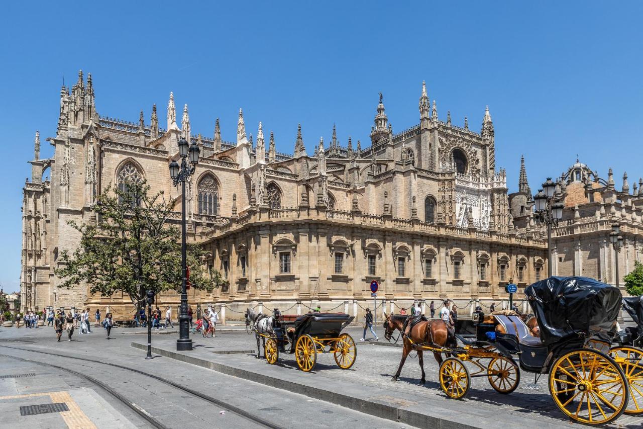 Waou Cosy I Sevilla Cathedral Exterior foto